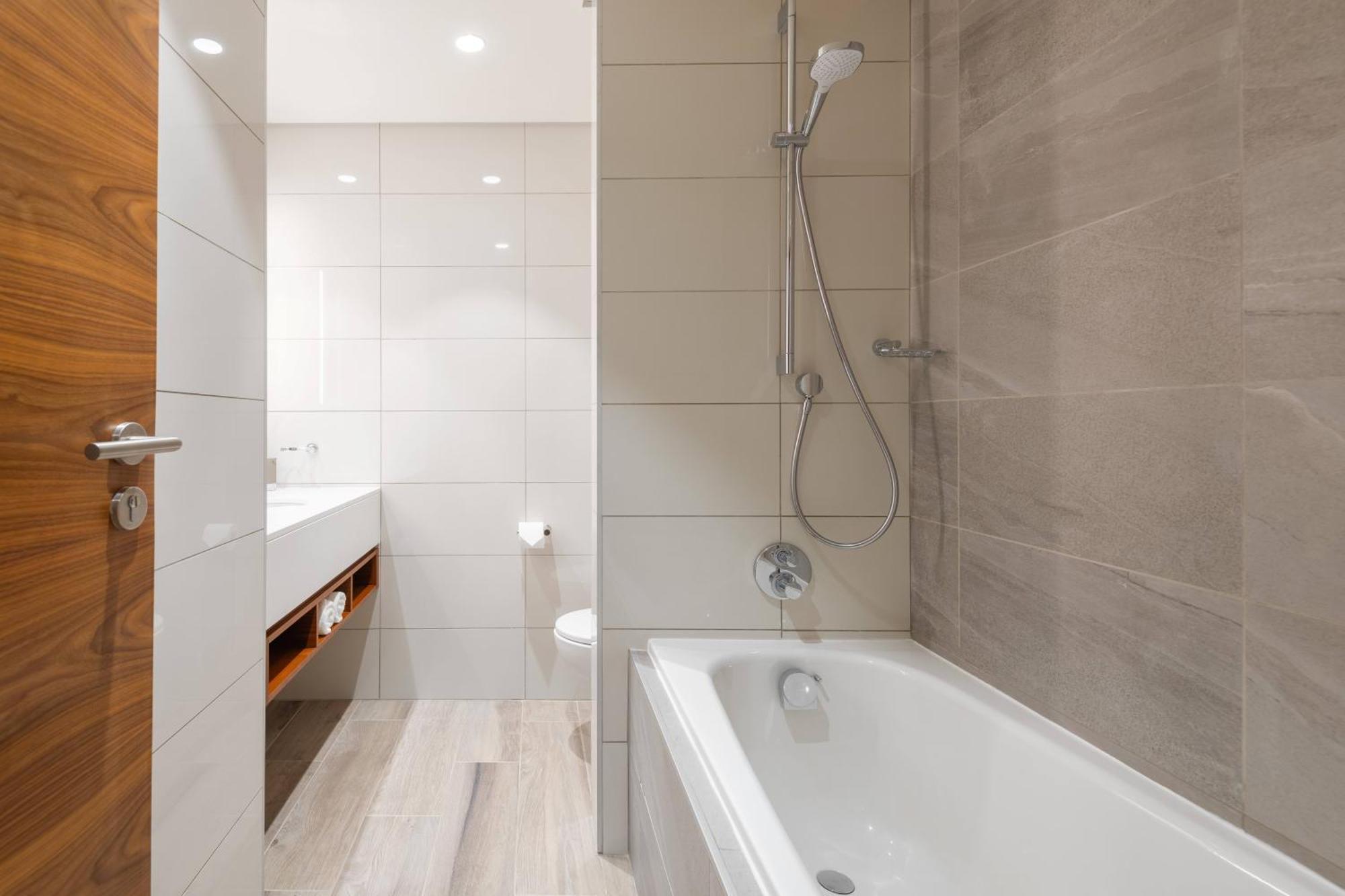 Hilton Garden Inn Βίντχουκ Εξωτερικό φωτογραφία