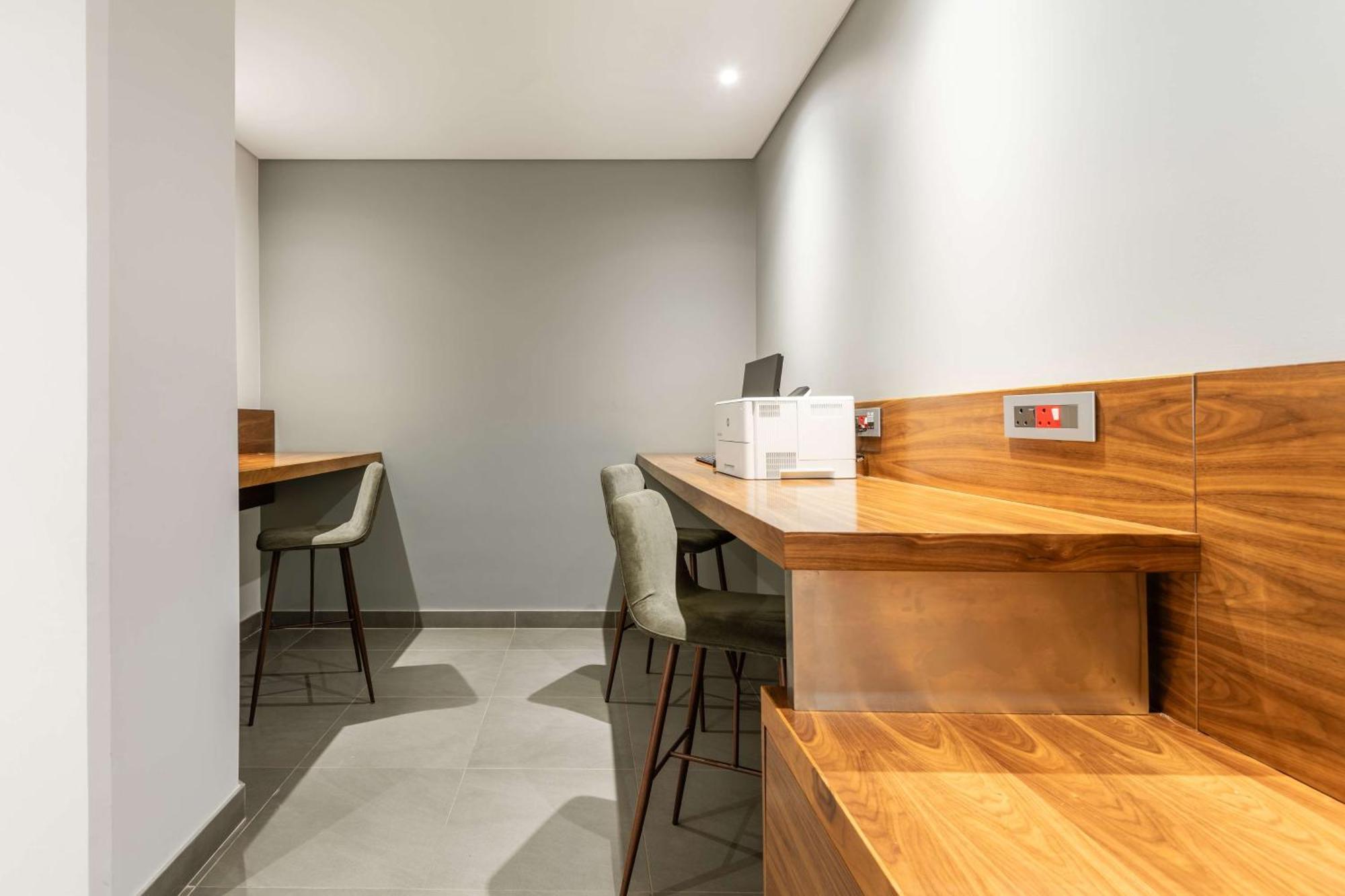 Hilton Garden Inn Βίντχουκ Εξωτερικό φωτογραφία