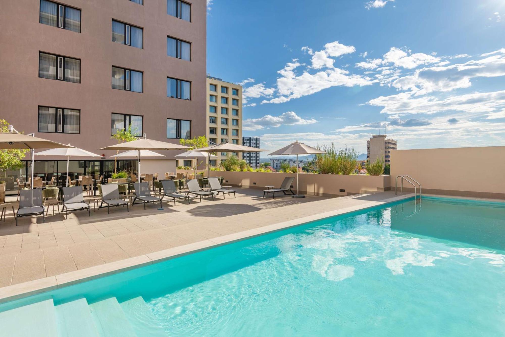 Hilton Garden Inn Βίντχουκ Εξωτερικό φωτογραφία